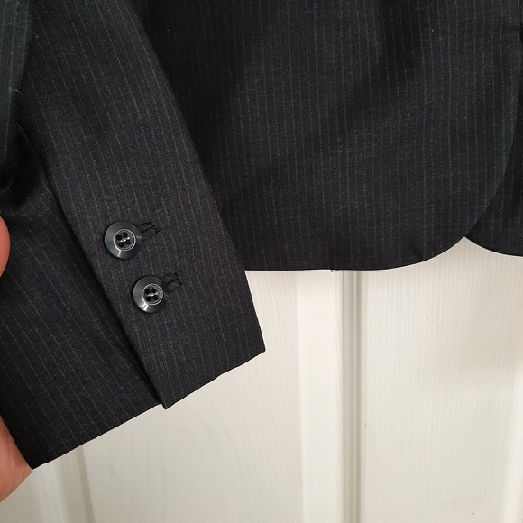 Aritzia Talula Babaton Pinstripe Black Blazer 2 - Picture 4 of 7